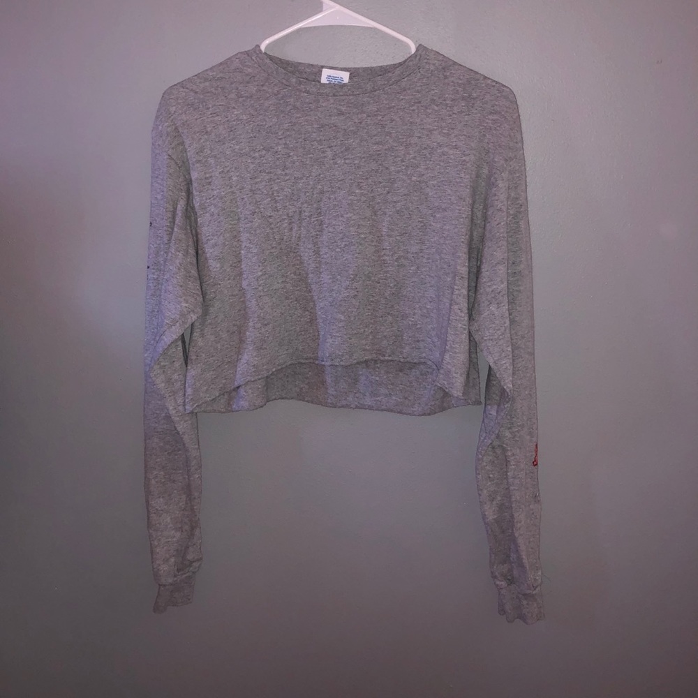 Cropped Grey Floral Longsleeve